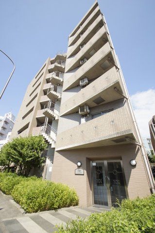 【建物外観】　都営浅草線「西馬込」駅より徒歩4分のマンションです。