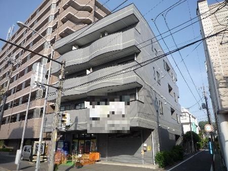 【建物外観】　「弘明寺」駅より徒歩4分のマンションです