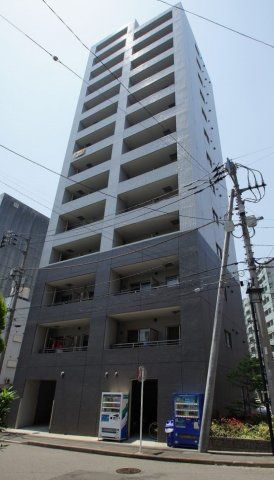 【建物外観】　川崎駅徒歩圏内のマンションです。