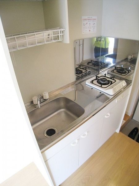 【キッチン】　まな板スペースがあるキッチン