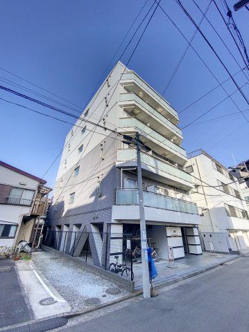 【建物外観】　西横浜駅徒歩5分のマンションです。