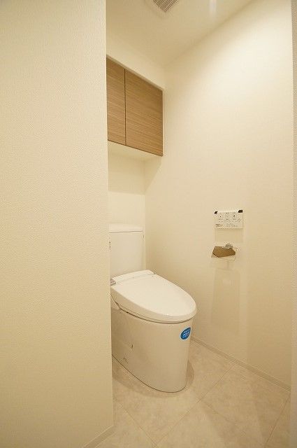 【トイレ】　「温水洗浄便座付トイレ」