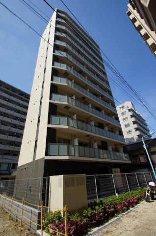 【建物外観】　JR川崎駅徒歩７分のペット可マンションです。