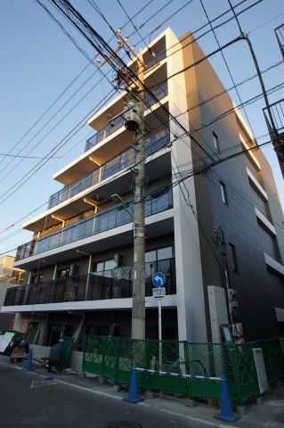 【建物外観】　京浜急行線「平和島」駅徒歩7分のデザイナーズマンション