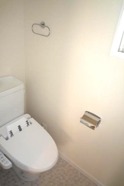 【トイレ】　「温水洗浄便座付トイレ」