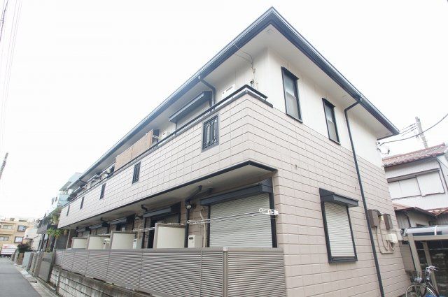 【建物外観】　京浜東北線「川崎駅」徒歩14分のアパートです。