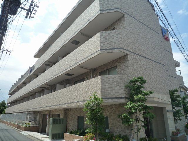 【建物外観】　東急多摩川線「矢口渡」駅より徒歩10分のマンションです