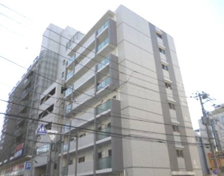 【建物外観】　新横浜駅徒歩10分のマンションです。