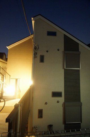 【建物外観】　日ノ出町駅徒歩圏内のアパートです。