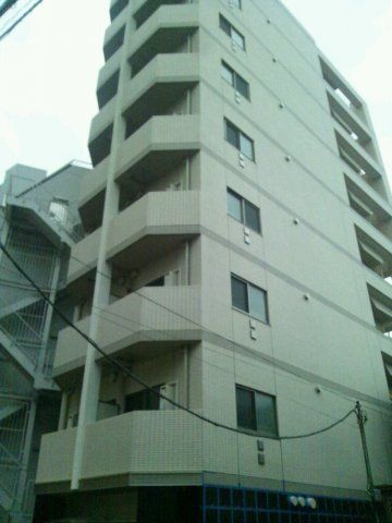 【建物外観】　京急本線「大森町」駅より徒歩6分のマンションです