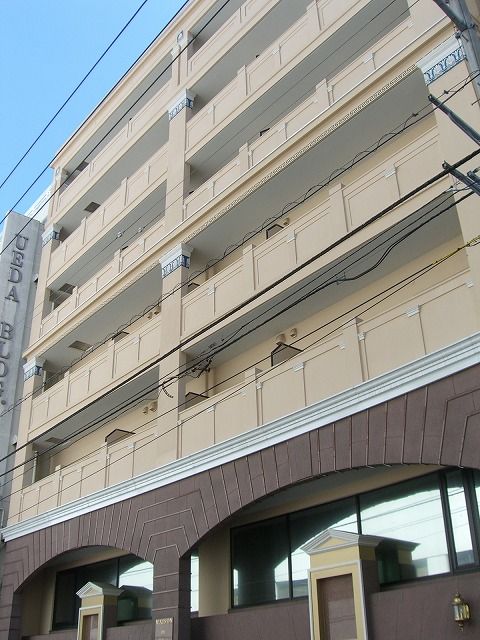 【建物外観】　石川町徒歩圏内のマンションです