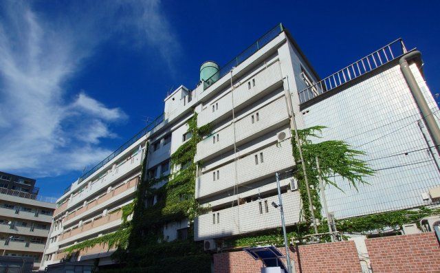 【建物外観】　JR京浜東北線「蒲田」駅より徒歩7分のマンションです。