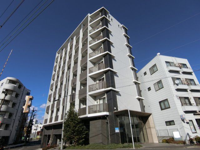 【建物外観】　「矢口渡」駅より徒歩2分のマンションです