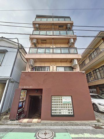 【建物外観】　JR京浜東北線「鶴見駅」徒歩圏内のマンションです。